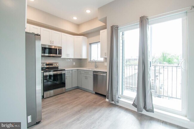 Photo - 1206 N 24th St Unidad C