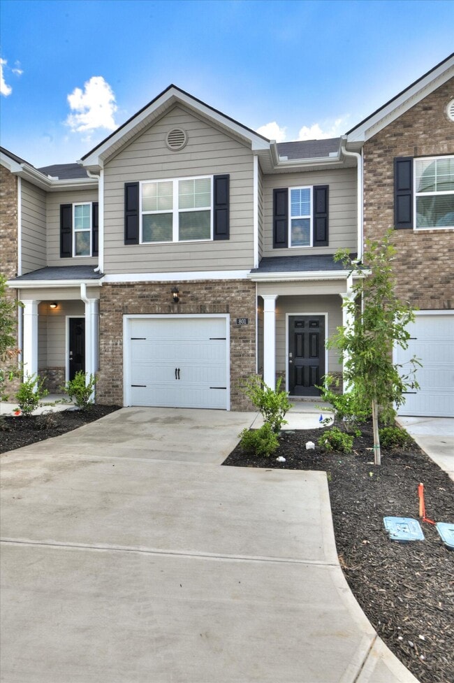 Building Photo - 809 Grovebury Ct Rental