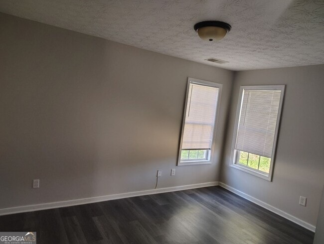 Photo - 85 Hollow Ct