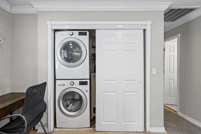 Photo - 1137 Richardine Ave