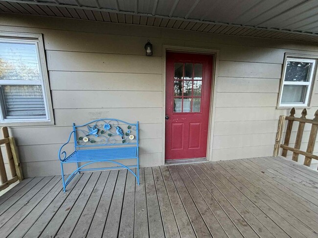 Photo - 317 Guthrie Dr