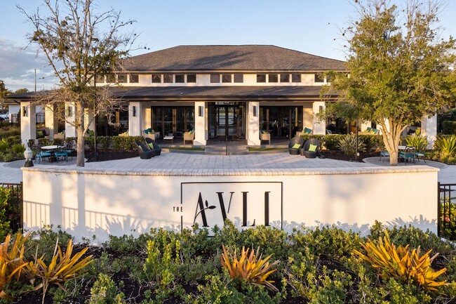 AVLI AT CROSSTOWN CENTER APARTMENTS