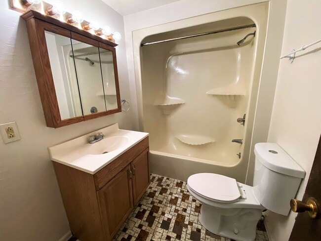 Photo - Highland Park - Apartments For Rent In Pittsburgh Unidad 2