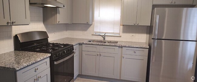 Building Photo - 9212 S Kedzie Ave Unit BE Rental