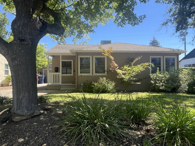 Building Photo - 3723 61st St Rental