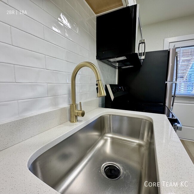 Photo - 4337 Mercier St Unit 4337-2S