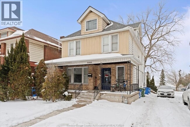 Photo - 3060 Sandwich St.