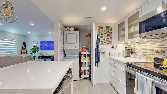 Photo - 6840 SW 45th Ln