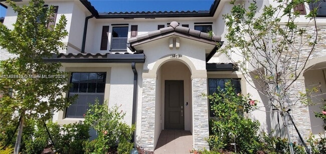 Building Photo - 11273 SW 249th St Rental