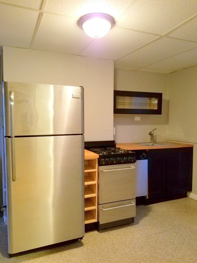 Photo - 1906 E Carson St Unit Apt 3