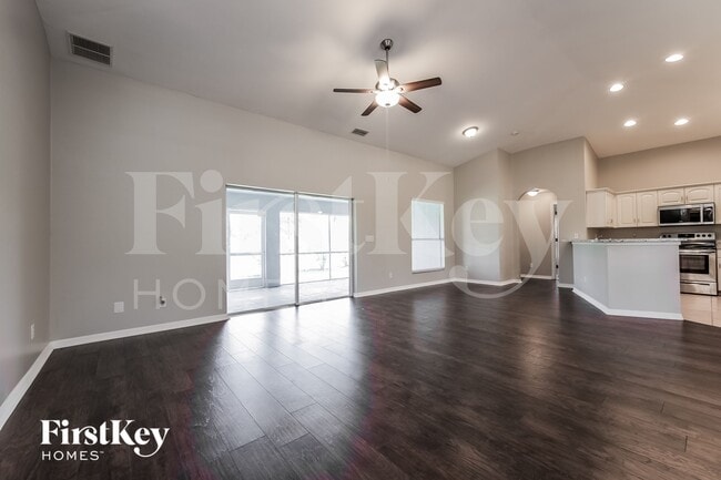 Photo - 129 Wanatah Ave