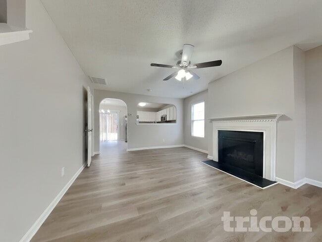 Photo - 26 Streamwood Way