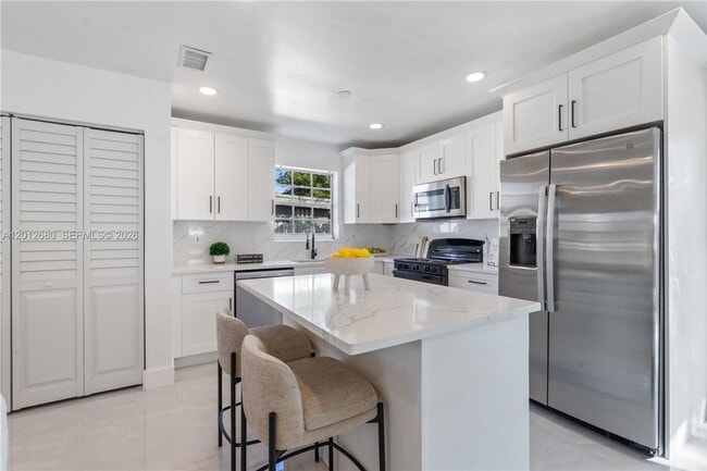 Photo - 1360 SW 6th Terrace