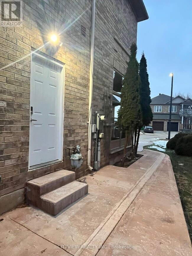 Photo - 3432 Fountain Park Ave