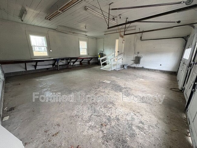 Photo - 429 Peeden Dr