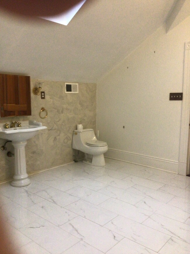 Photo - 519 Lowerline St Unit #2B