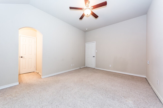 Photo - 716 Sugar Valley Rd