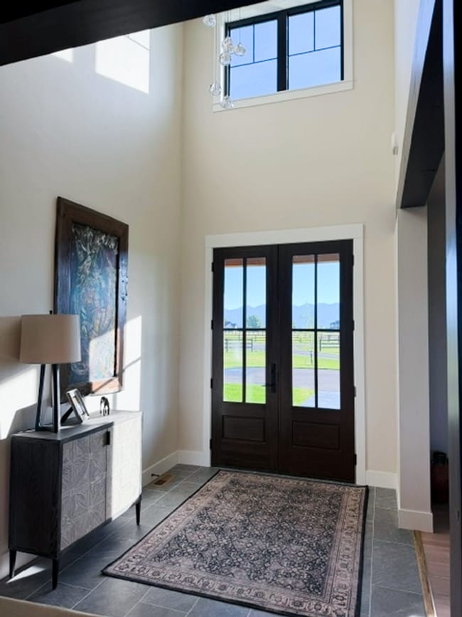 Photo - Luxury Modern Farmhouse on 2.5 Fenced Acres