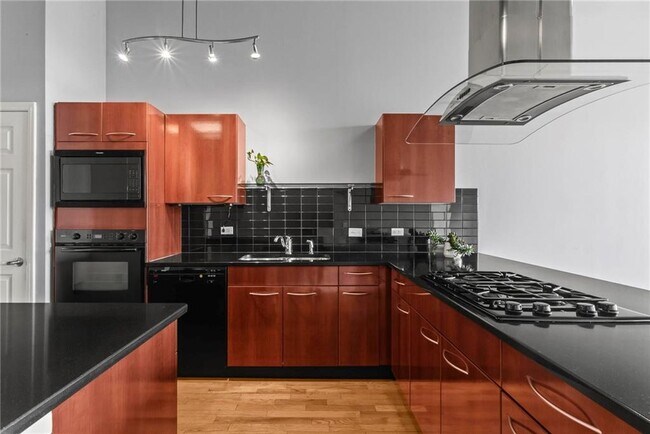 Photo - 3820 Roswell Rd NE Unidad 407