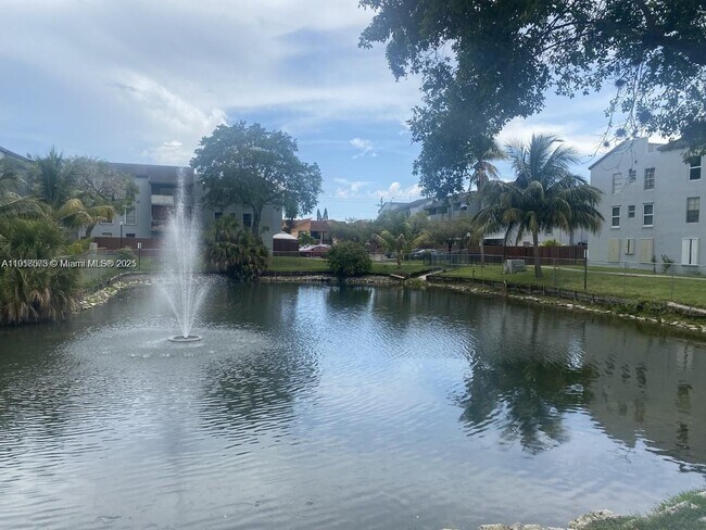 Photo - 1755 W 60th St Unit D304