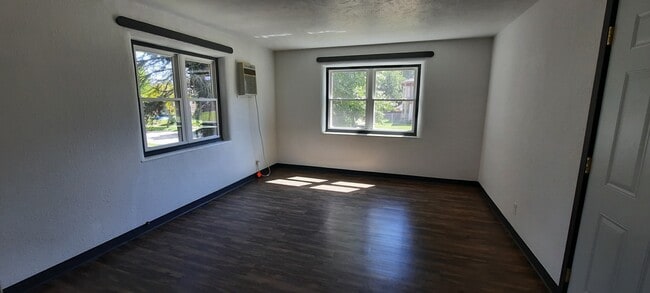 Living Room - 440 W Main St Unit 4