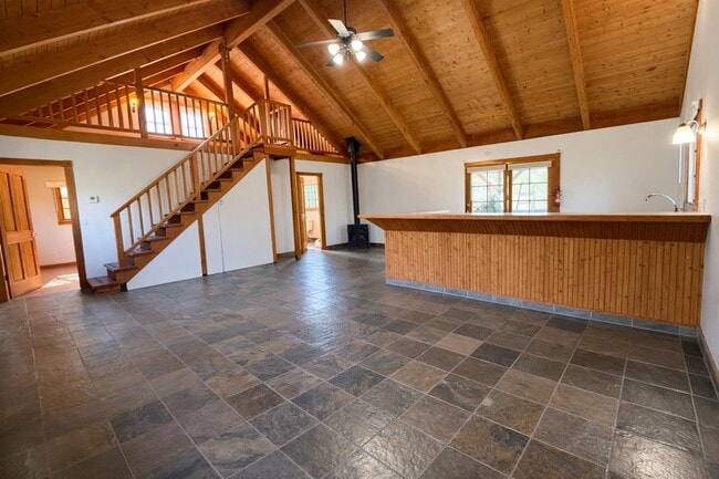 Photo - 20250 Vineyard Ln