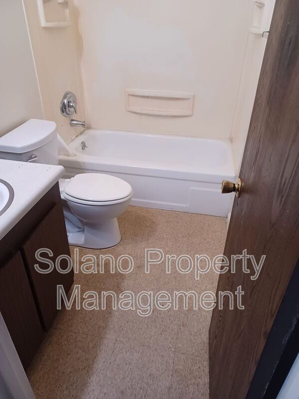 Photo - 1955 Grande Cir Unidad #G