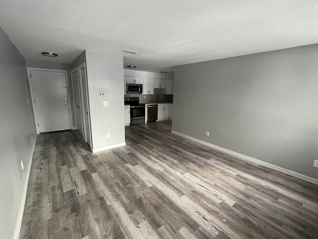 210 Main St. 1 BR