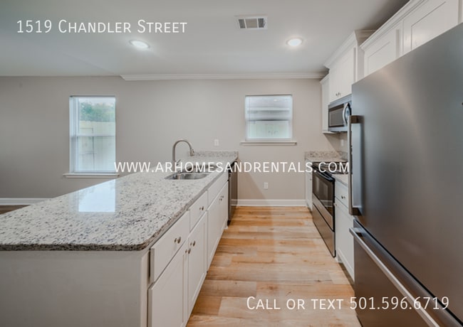 Photo - 1519 Chandler St