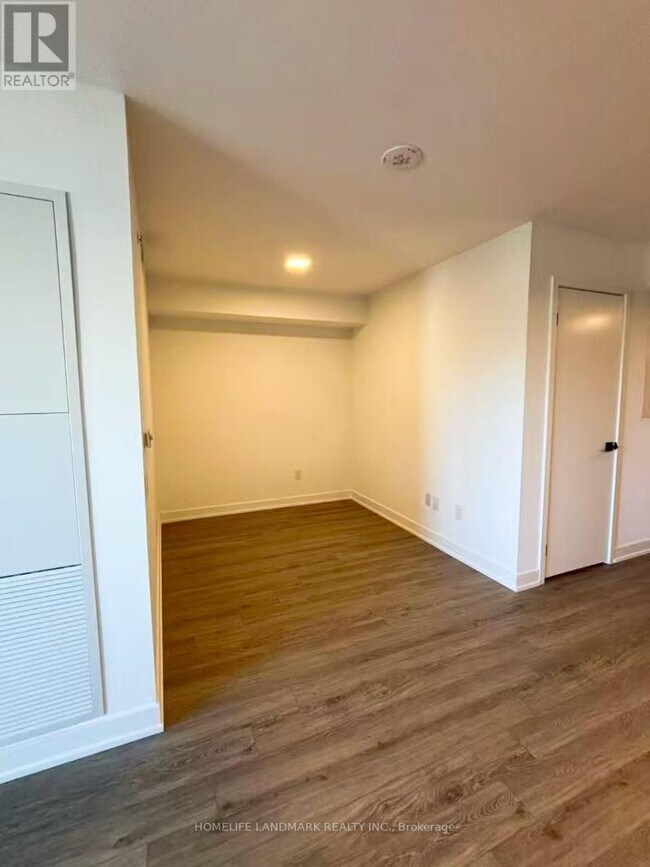 Photo - 609 Sherbourne St Unit 1305