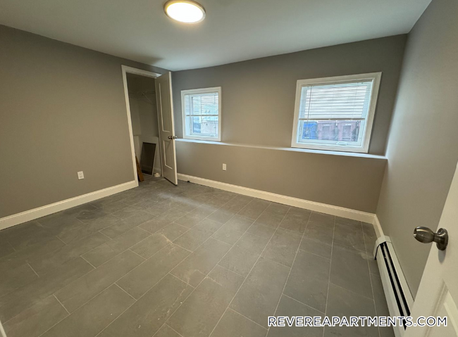 Building Photo - 882 Winthrop Ave Unit B Rental