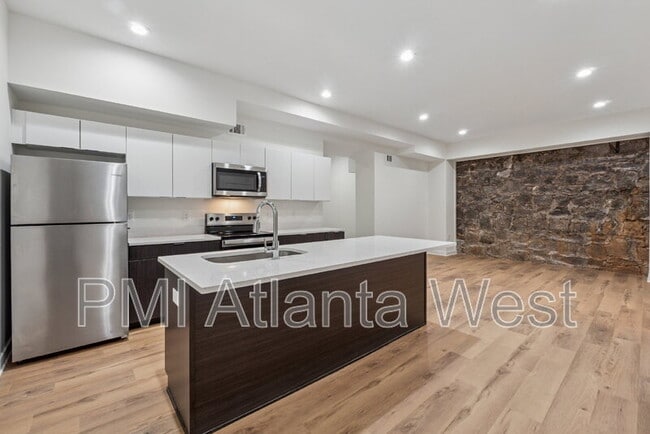 Photo - 750 Cascade Pl SW Unit 1