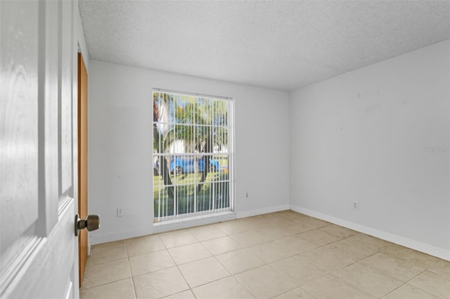 Photo - 7923 Woodvine Cir