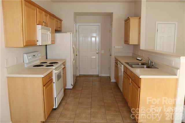 Photo - 8115 Kincaid Ct