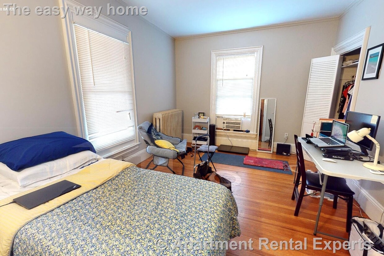 Photo - 8 A Forest St