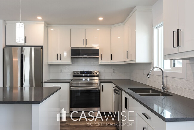 Photo - 6548-6175 175 Ave NW