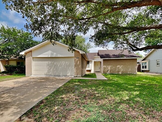 Photo - 24030 Griffin House Ln