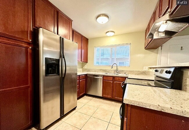 Photo - 2 bed 1 bath Beautiful 1st floor unit Unit 5