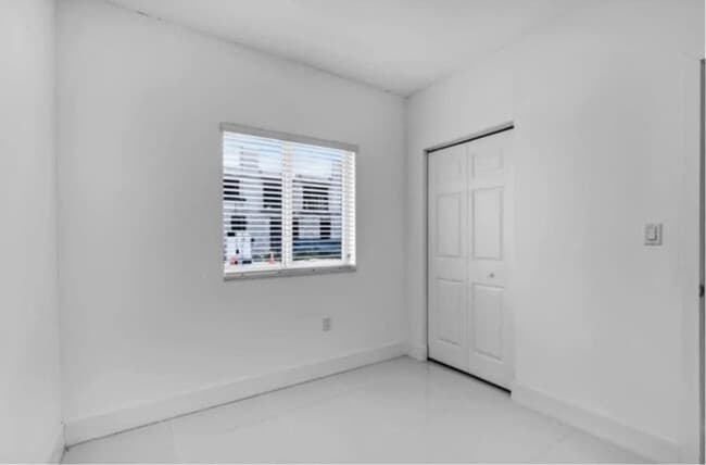 Photo - 21845 Goulds Ave Unit 101