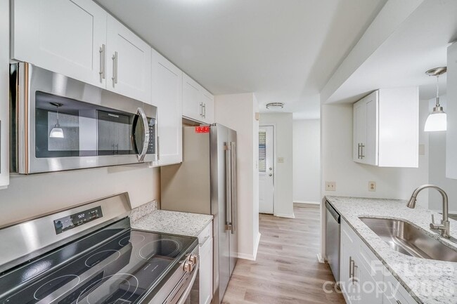 Photo - 5001 Forest Mountain Ct