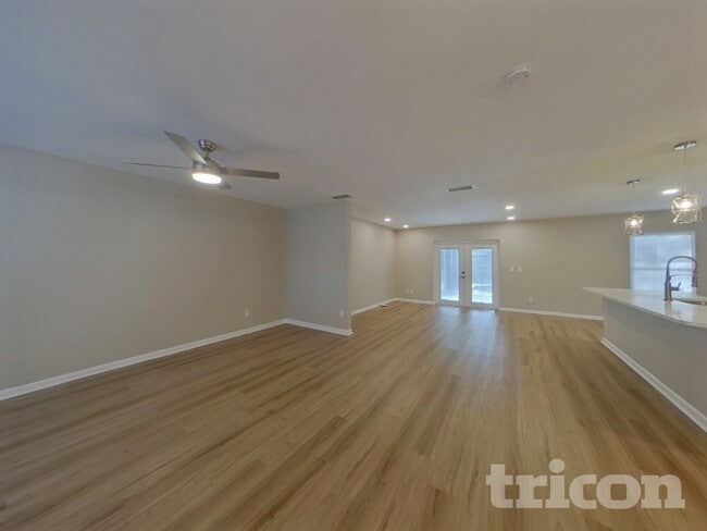 Photo - 4306 Woodlark Dr