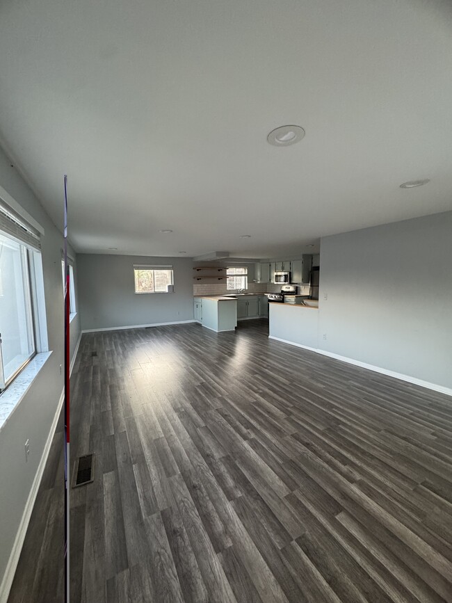 391 Mill St Unidad Down Town Ortonville