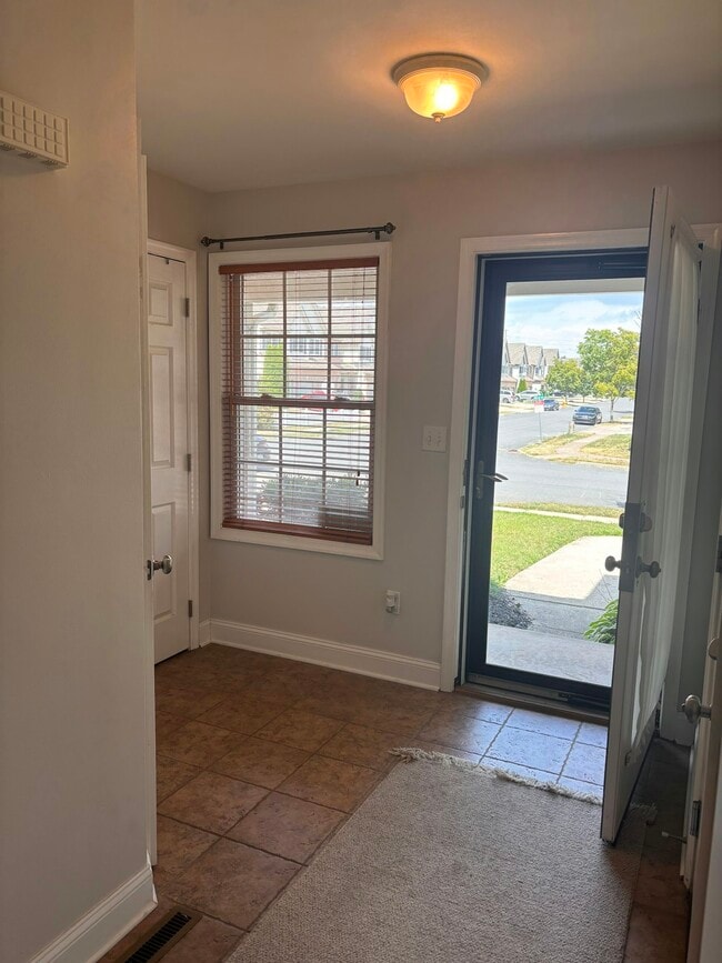 Photo - 1459 Mohr Cir