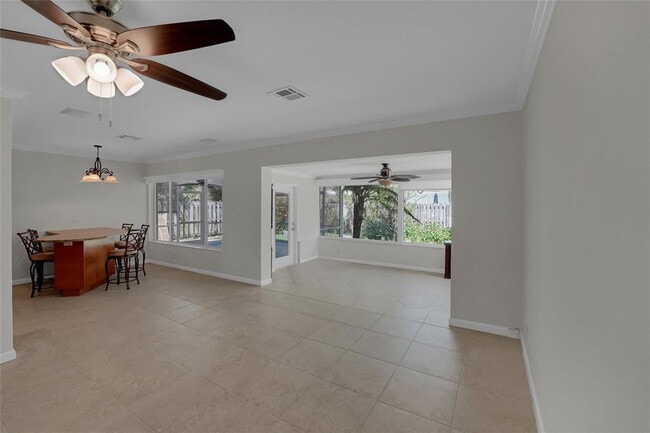 Photo - 2725 SE 5th Ct