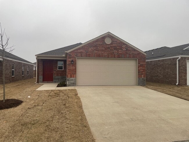 Photo - 1731 Loveland St