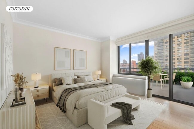 Photo - 157 E 32nd St