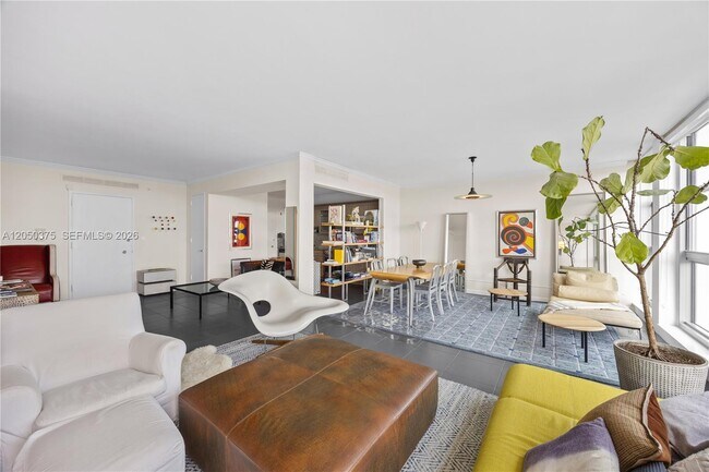 5055 Collins Ave Unit 9K