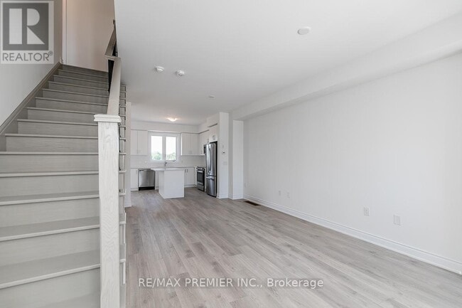 Photo - 57 Union Blvd