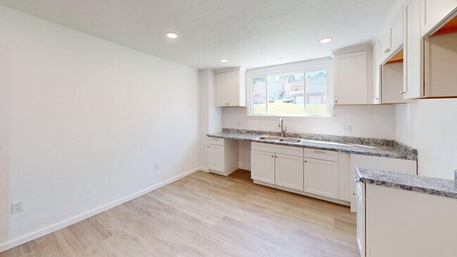 Photo - 406-408 Church Street Unit 408