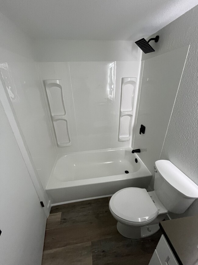 Photo - 2714 Center St Unidad B